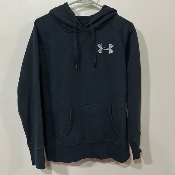 Under Armour Tops - Women’s under armour hoodie size medium
